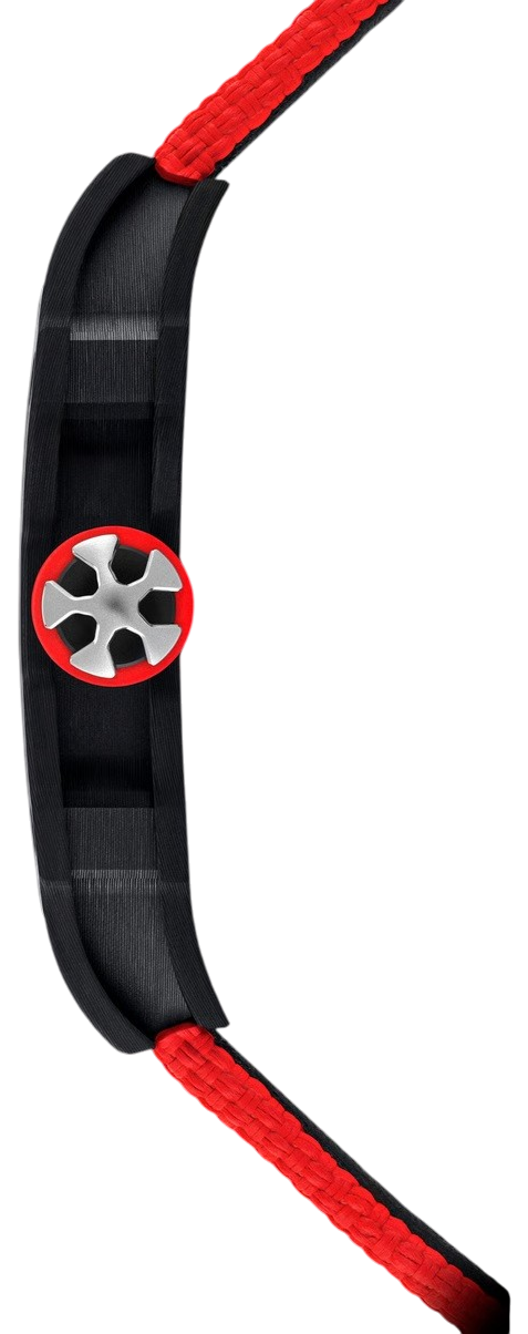 Perfil lateral do Richard Mille RM 67-02 exibindo a coroa e a espessura extraplana